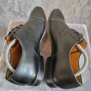 Magnanni Cap Toe‎ Mens 9.5 Black Leather Oxford Shoes